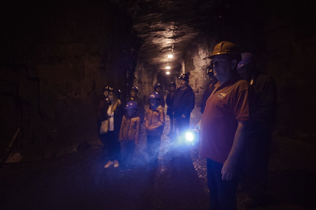 bell island mine tour